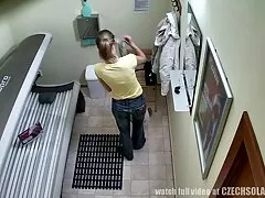Sorella video hard gratis lesbiche dà fratello un pompino prima di coricarsi
