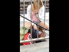 Patrigno catturato sua figlia lesbiche violente con dildo e scivolato un membro del